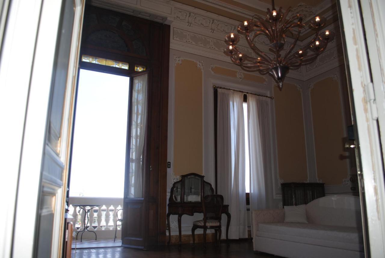 Villa Tina Hotel Виареджо Екстериор снимка