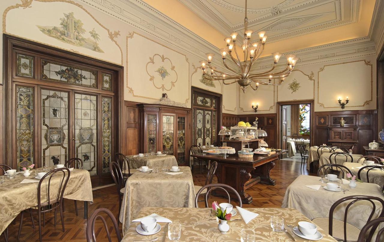 Villa Tina Hotel Виареджо Екстериор снимка